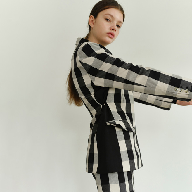 1159스튜디오 여성용 A2 SIDE COLOR BLOCK CHECK JACKET