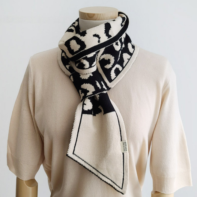 Vavisoo Hennesy 豹紋針織圍巾