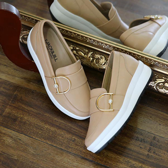 잭앤질 진주 디링 스트랩 키높이 슬립온 JC9525