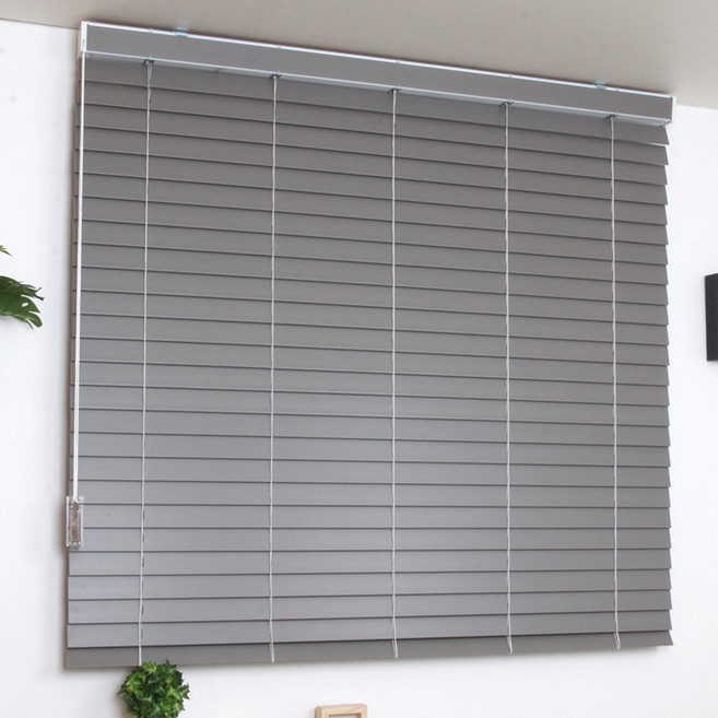 Benechang 百葉簾 左