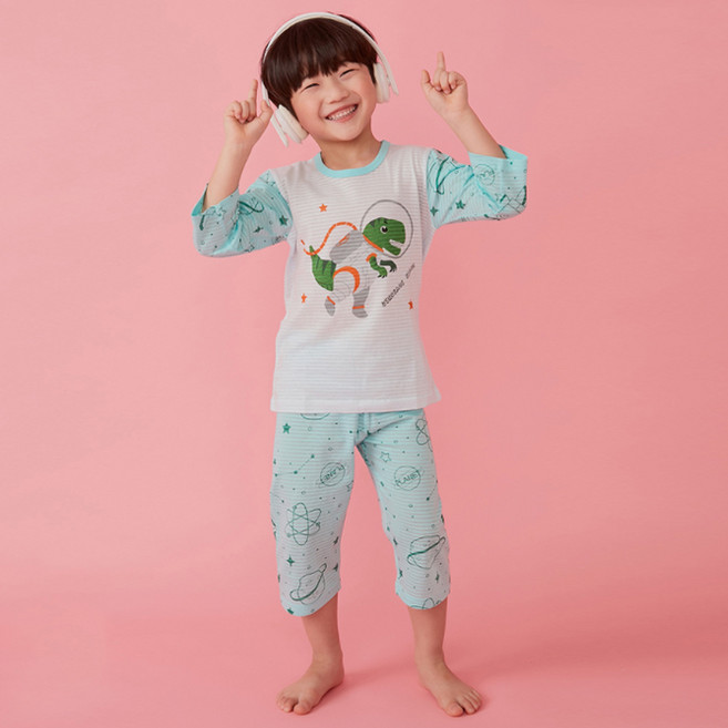 올로미미 남아용 디노 스페이스 오가닉 7부 자카드 실내복 세트 옆트임