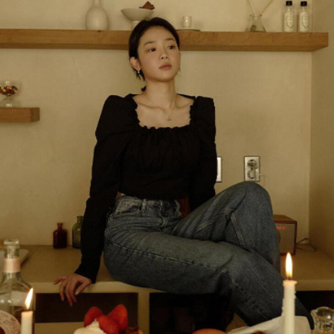 플로움 Chichi Blouse