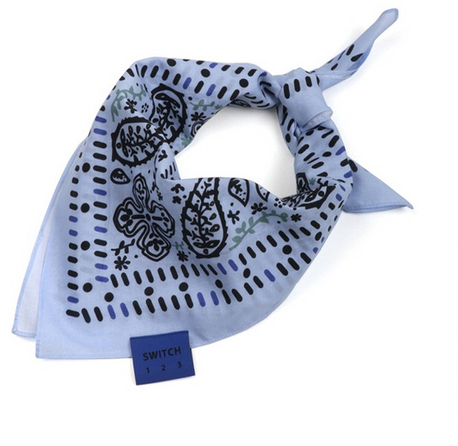 스위치123 페이즐리 마린 패턴 스카프 SVF2AM01SB