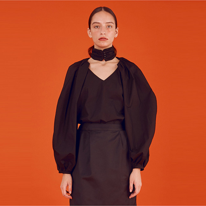 분더캄머 Raglan Tuck Blouse