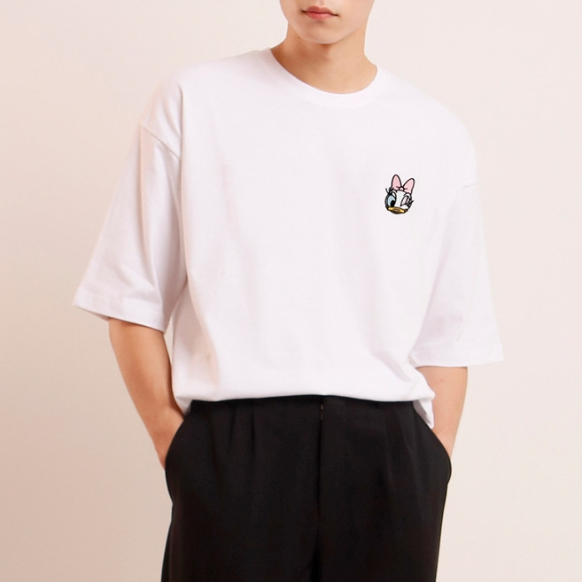 벤힛 디즈니 데이지덕 오버핏 빅사이즈 반팔티셔츠 DNMKOM1305F