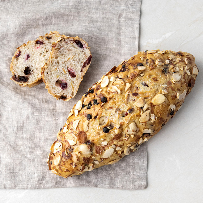 브로드카세 발효종 아몬드크렌베리 깜바뉴, 240g, 1개입, 1개