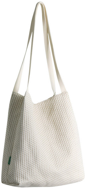 그린스터프 무심한듯 박시한 53 에스닉 라탄 패턴 쇼퍼백