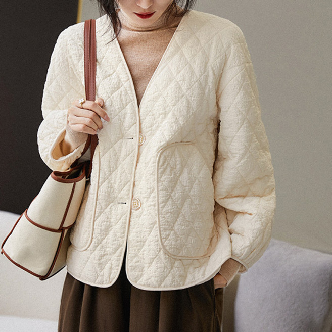 페이퍼먼츠 여성용 가볍고 따듯한 논카라 퀄팅 빅포켓 자켓 02639