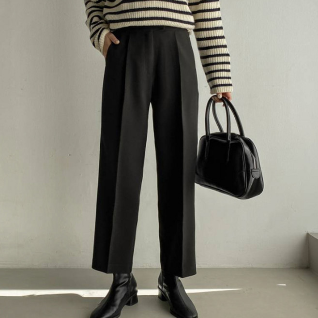 화이트폭스 여성용 히든버클 핀턱 배기핏 슬랙스