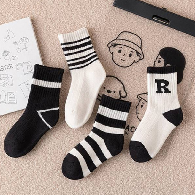 조이멀티 엠케이 아동용 R스트라이프 양말 4종세트