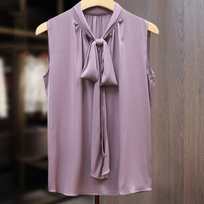 ViVEMO 女款春夏蝴蝶結領抓皺無袖上衣 02782