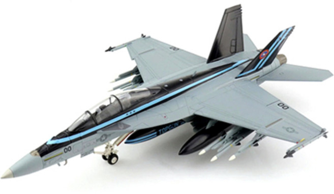 HOBBY MASTER 1 ： 72 F A-18F 捍衛戰士戰鬥機 NAWDC HM416682, 灰色, 1個