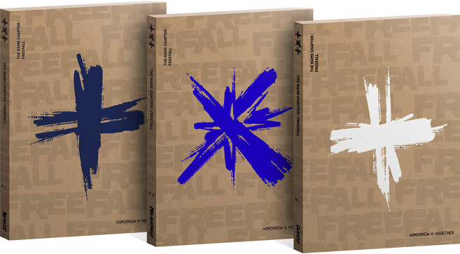 투모로우바이투게더 - 이름의 장 : FREEFALL 패키지 박스 랜덤발송 + 포토북 + CD + CD 봉투 + 리릭포스터 + 스티커팩 2종 + 포스터 + 미니포스터 A 5종 + 포스트카드 랜덤발송 + 블루스프링 카드 랜덤발송 + 포토카드 랜덤발송 2p, 1CD