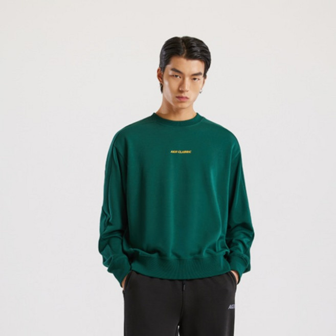 AKIII CLASSIC 男女通用 Untact V2 輕量彈性刺繡大學T AKAMFU202