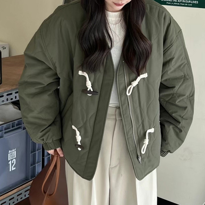 메이첼 여성용 논카라 더플 버튼 퀼트 야상 점퍼 04196