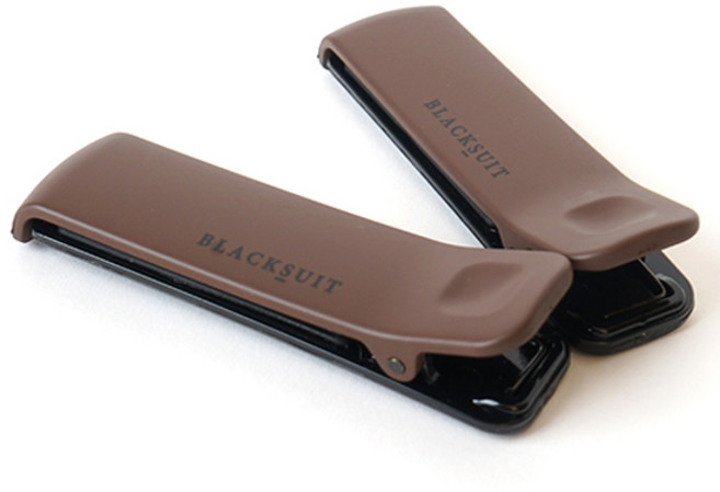 오토반 블랙슈트 크랩 안전벨트클립 2p, 다크브라운, 1세트