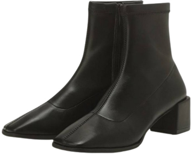 질바이질스튜어트 칼로 절개라인 앵클 부츠 5cm FPSO2F353