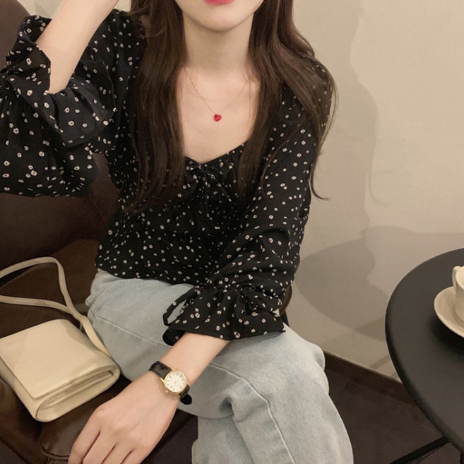 Goodif 女款袖口抓皺蝴蝶結襯衫