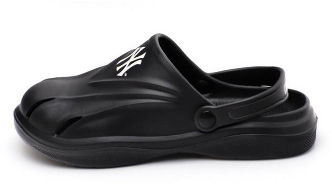 MLB NY양키스 다이나믹 캠퍼 샌들