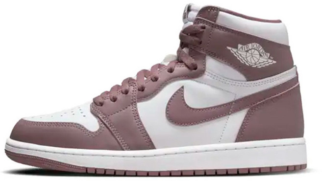 조던 에어조던 1 RETRO HIGH OG 운동화 DZ5485-105