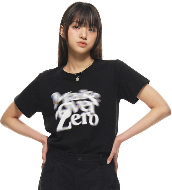 MOZMOZ 女款透氣Blursquare標準版型短袖T恤