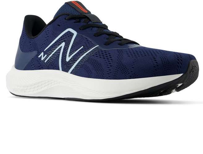 뉴발란스 다이나소프트 프로 런 V2 런닝화