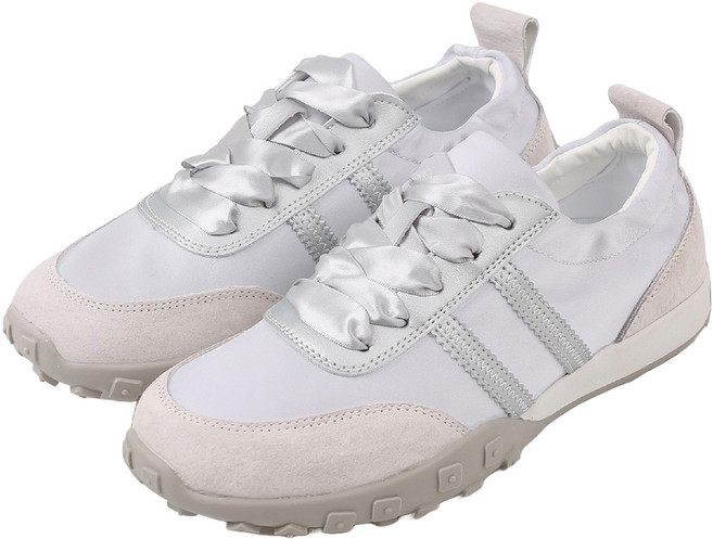 SHOOPEN 緞面蝴蝶結芭蕾運動鞋 HPWPDEA903