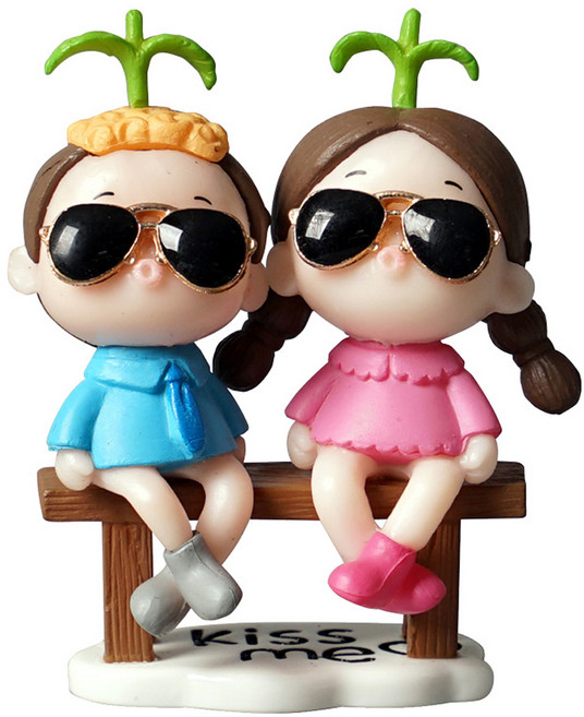 morningscent 귀여운 미니어처 소년소녀 커플, 키스미 커플