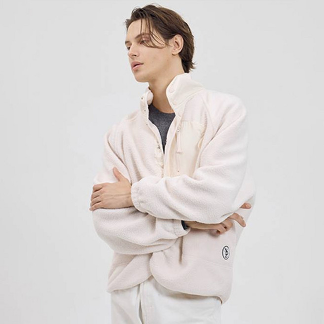 노이즈 다윈 쉐르파 오버핏 플리스 스냅 버튼 점퍼 KG3AA16AC