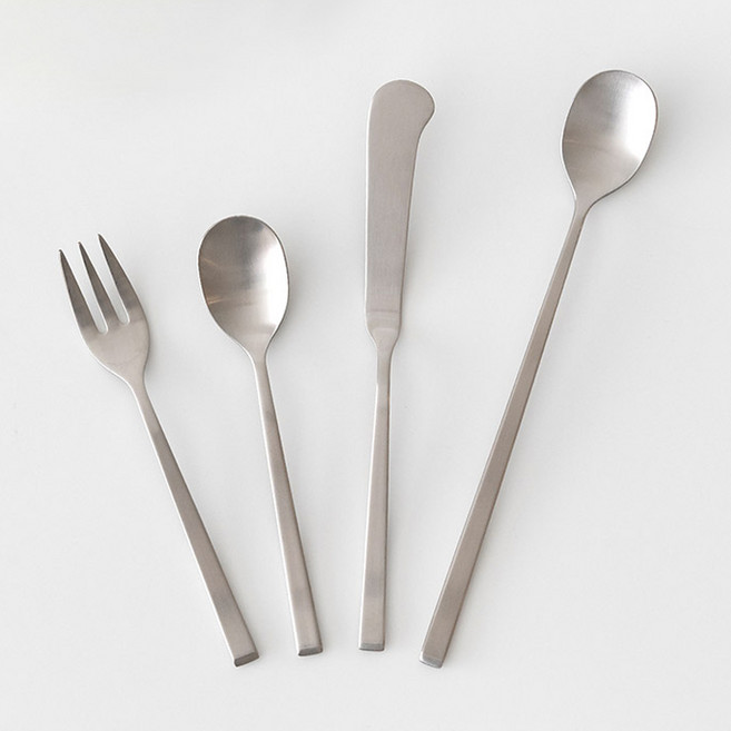 니코트 히어 디저트 커트러리 세트 4종 세트, Silver, 1세트, 티스푼 + 티포크 + 버터나이프 + 롱스푼