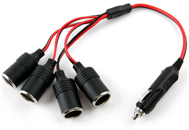 컴스 차량용 Y형 4분배 케이블형 40cm 시가잭, BU483, 1개