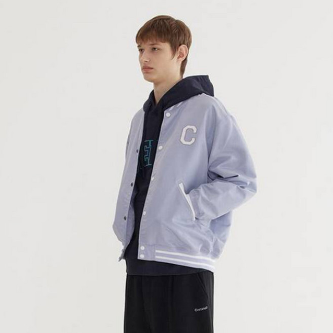 커버낫 남녀공용 C 로고 바시티 점퍼