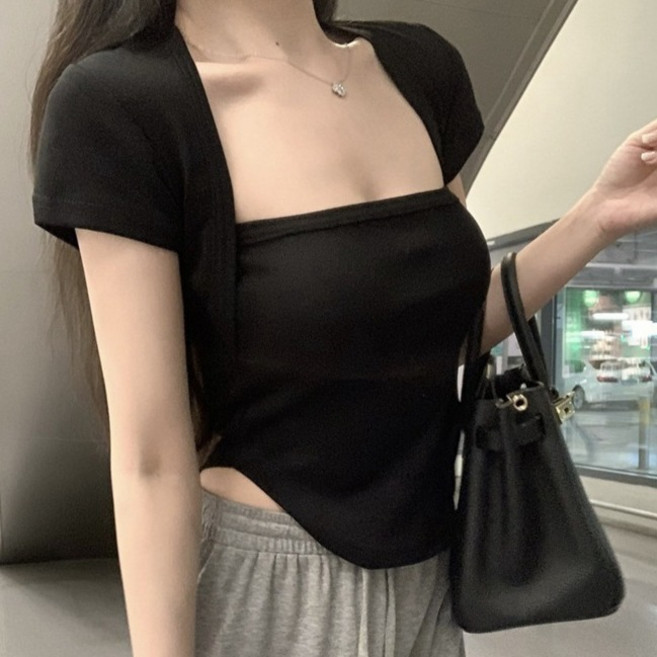 Goodif 女款深方領短袖短版上衣