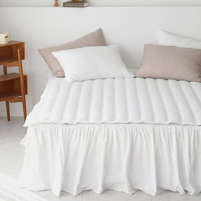 베이직톤 국내산 모달100 한사이즈 큰 밴드 고정형 침대패드, 화이트