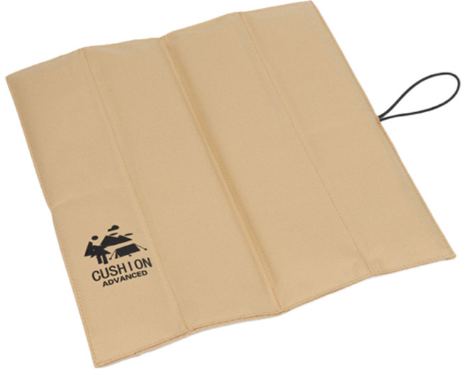 에버하우스 휴대용 접이식 방수 등산방석 매트, 베이지