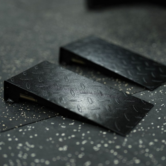 제로투히어로 스틸 스쿼트 버디 발판 경사 뒤꿈치 보조 데드리프트 경사대, 블랙, 1개