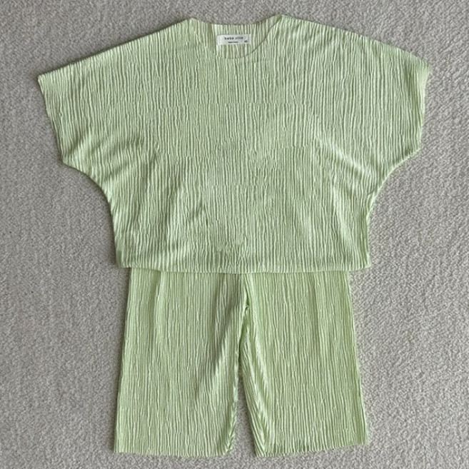 베베나인 아동용 통기성 크링클 상하복 세트