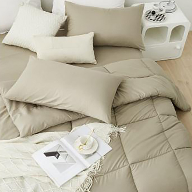 Aaron 艾倫生活家 韓系純色石墨烯水洗被/冬被/棉被 單/雙人可用 2kg, 可可棕