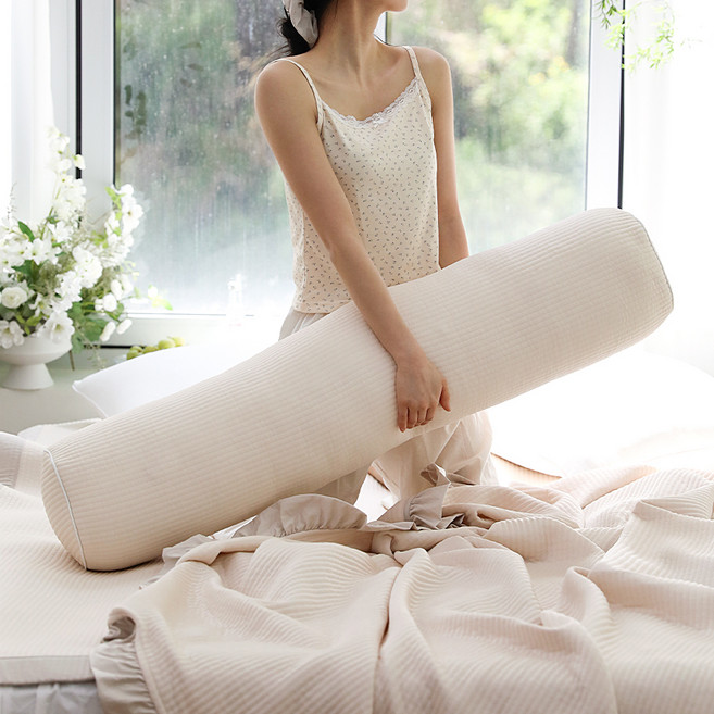 베이직톤 줄누비 안고자는 냉감 바디필로우, 베이지