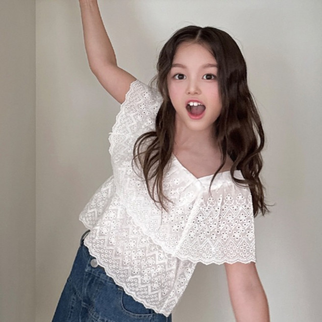 에이비프 여아용 물결 티어드 펀칭 레이스 블라우스