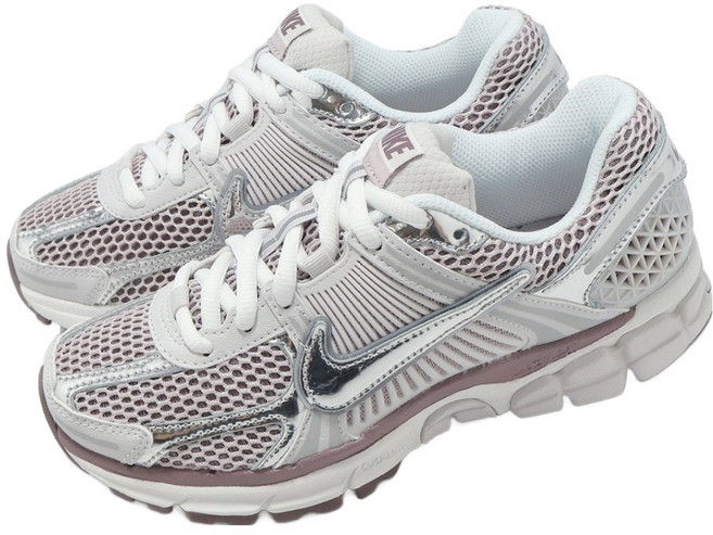 NIKE 耐吉 女款 WMNS ZOOM VOMERO 5 運動鞋 HV6417-001