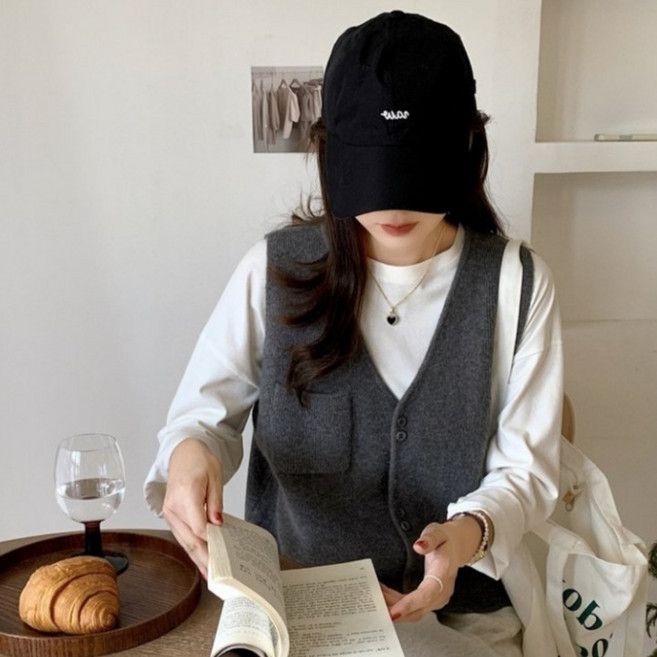 I'M MONG 女款 Naeon V領休閒口袋針織背心