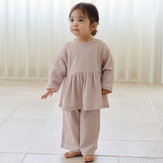 베베나인 여아용 쁘띠몽 상하의 세트