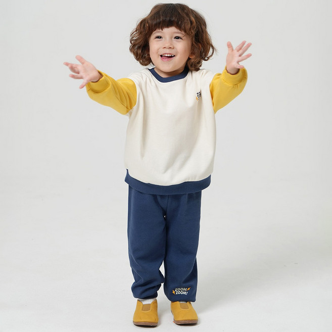 KIDSCOMO 男童獵豹圖案上衣褲子套組