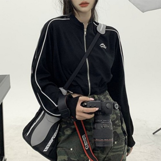 The Flow Commerce 女款 Merry Hyper 短版休閒運動拉鍊外套