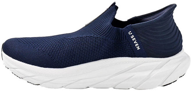 유세븐 손 안대고 신는 가벼운 슬립온 운동화 DM352