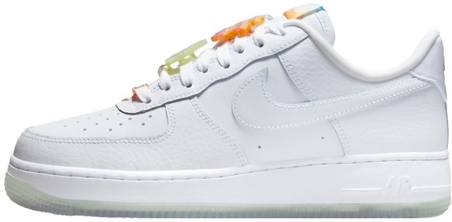 NIKE 耐吉 女款 WMNS AIR FORCE 1 07 LX 運動休閒鞋 IB8875-111