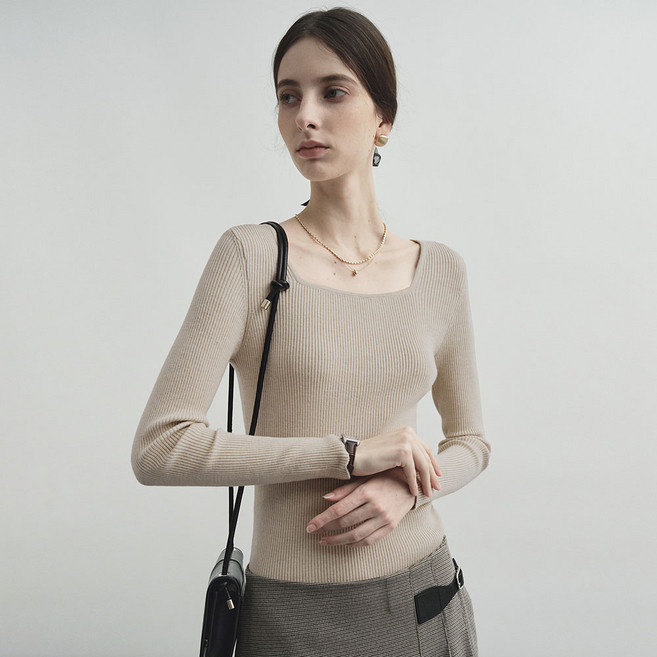 몽돌 여성용 스퀘어 넥 골지 니트 MDKT063