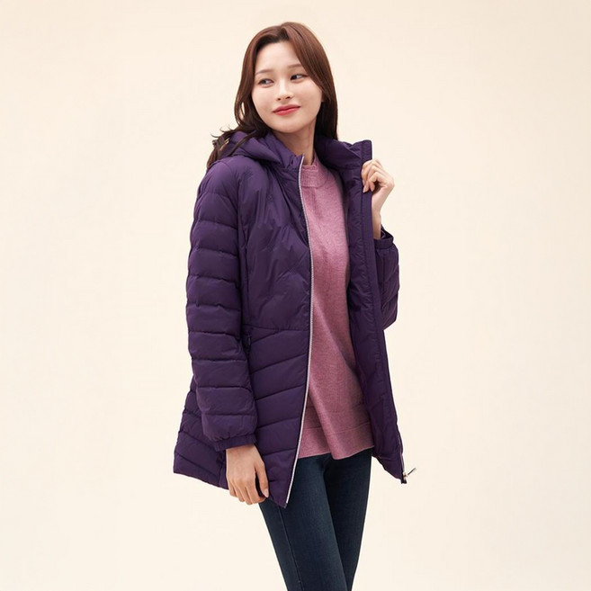 크로커다일 레이디 여성용 로고자수 포인트 중기장 후드 다운 패딩 점퍼 CLCWDW202