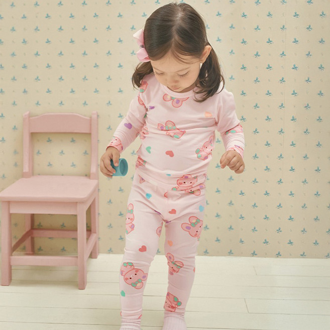 유니프랜드 아동용 래빗 피치웜 기모9부 발열 실내복 상하세트